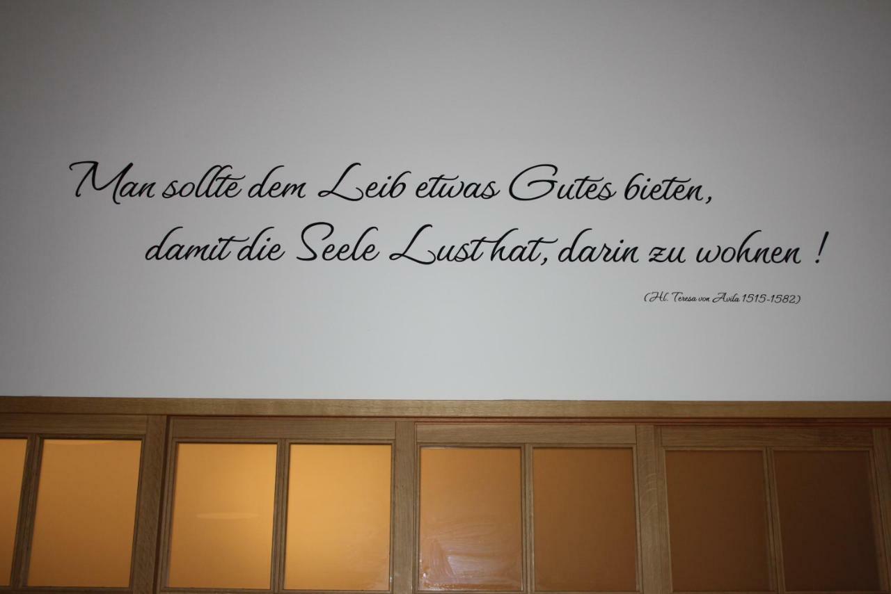 Hotel Kitz Ehemals Schlemmerhuette Langweid エクステリア 写真
