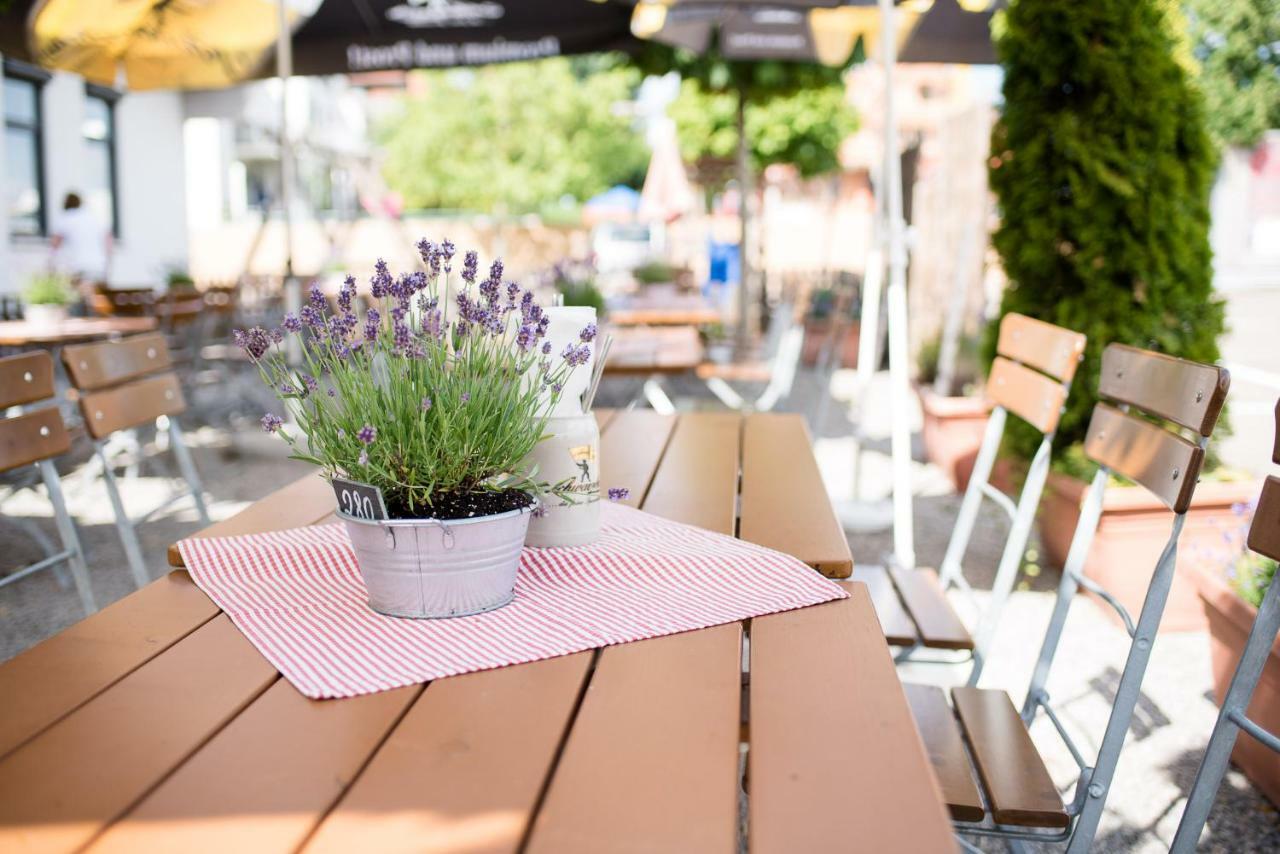 Hotel Kitz Ehemals Schlemmerhuette Langweid エクステリア 写真