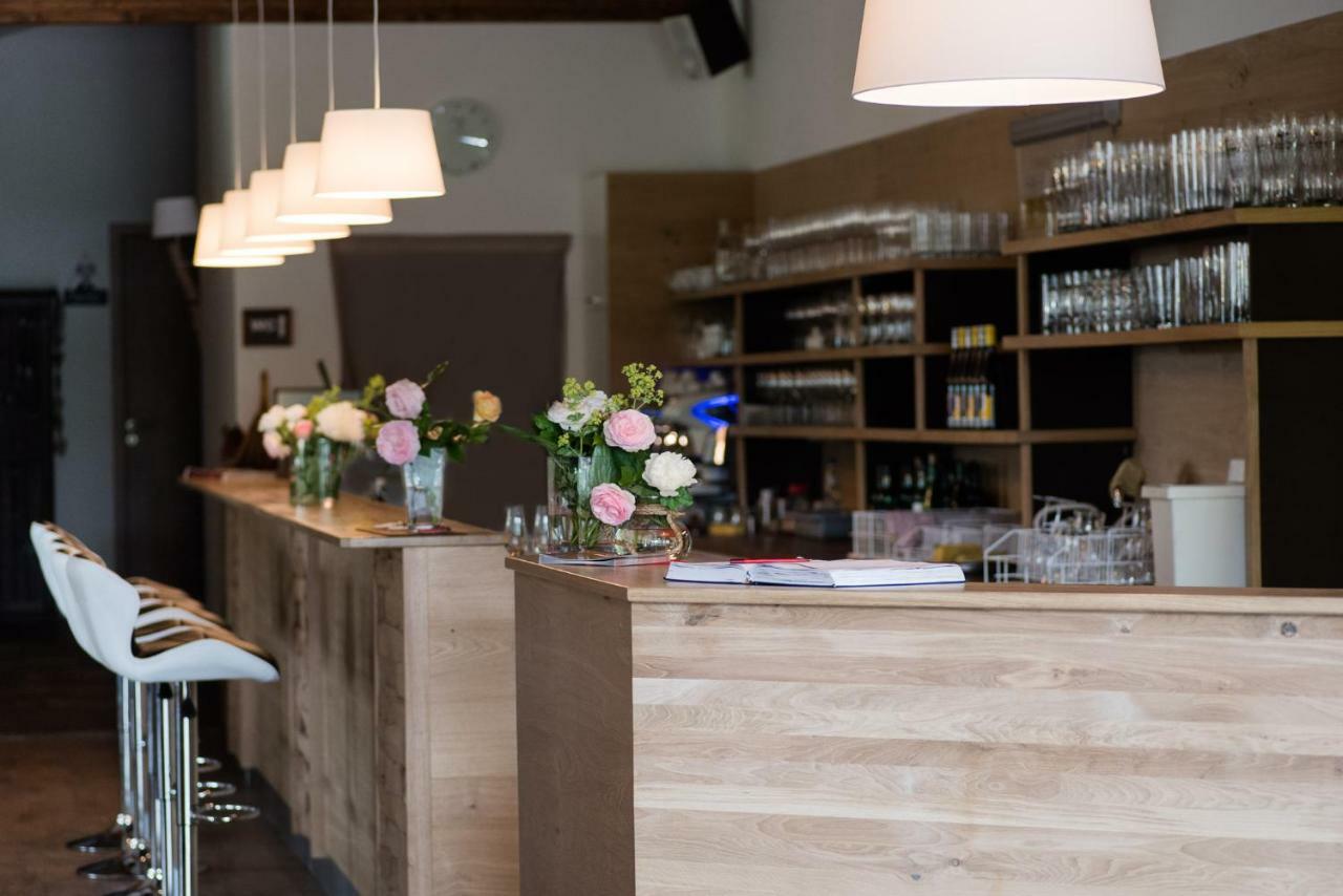 Hotel Kitz Ehemals Schlemmerhuette Langweid エクステリア 写真