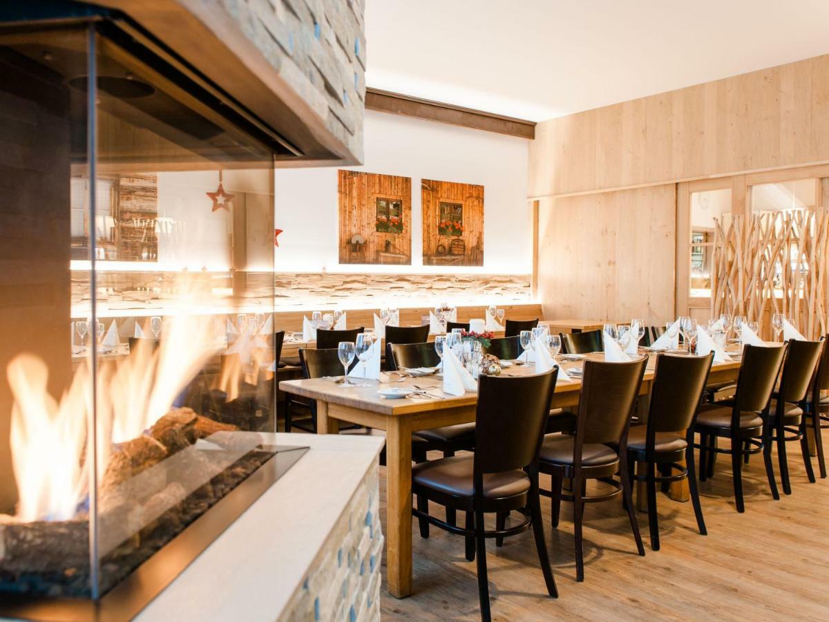Hotel Kitz Ehemals Schlemmerhuette Langweid エクステリア 写真